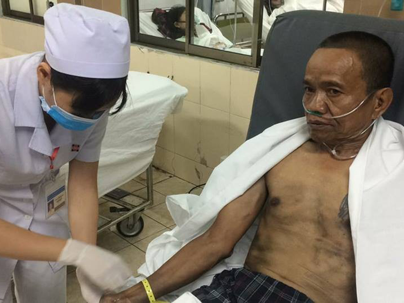 nan-nhan-chay-chung-cu-carina-ton-thuong-duong-tho-tu-mui-den-phoi