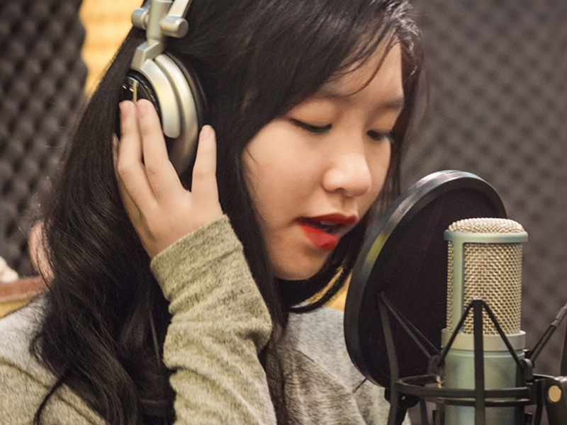 ngac-nhien-hat-karaoke-dot-chay-calo-ngang-di-bo