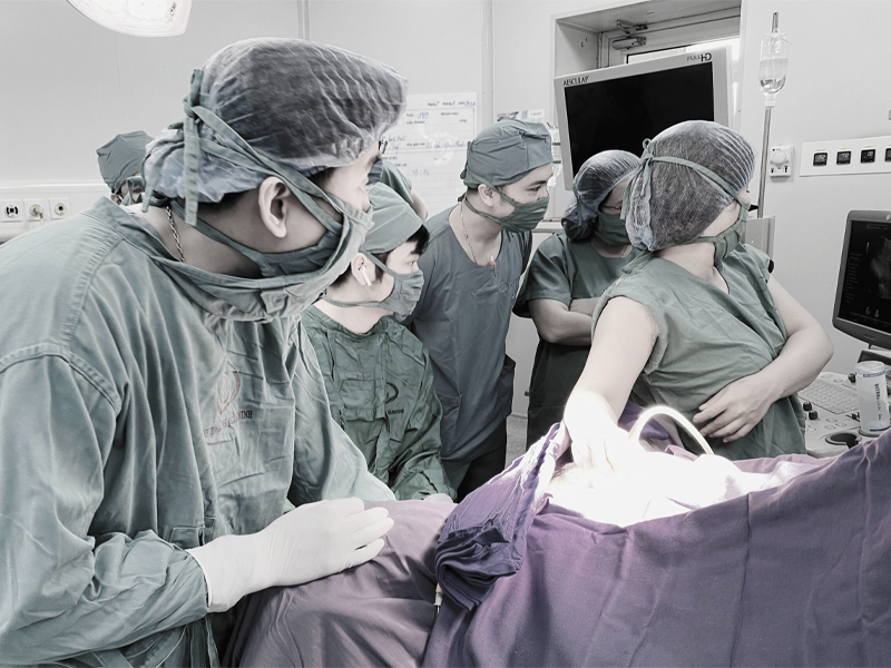 tu-pha-thai-tai-nha-co-gai-tuyen-quang-suyt-mat-mang