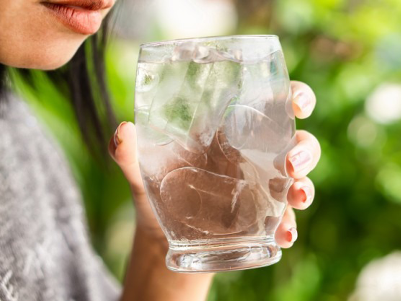 uong-nuoc-lanh-gay-hai-nhu-the-nao-cho-suc-khoe